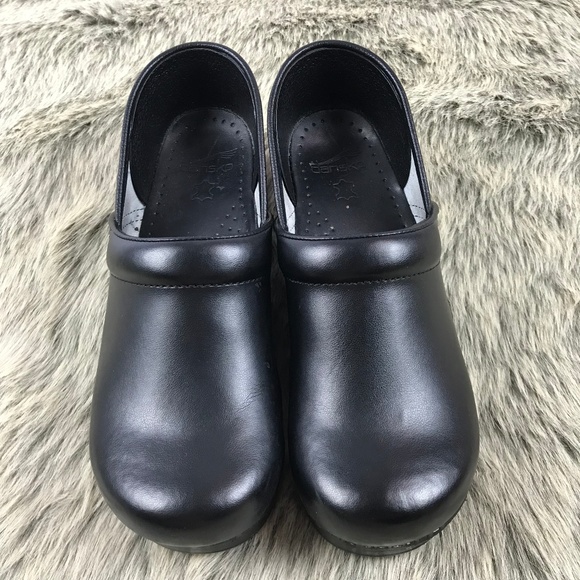 dansko professional black box